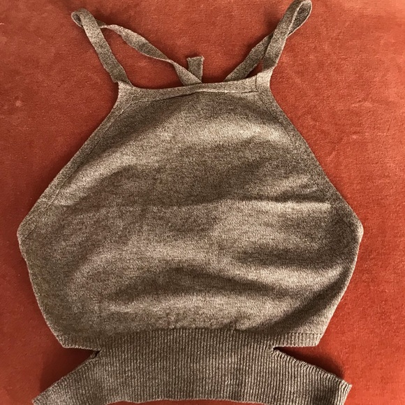 Backless knit top - Picture 5 of 5